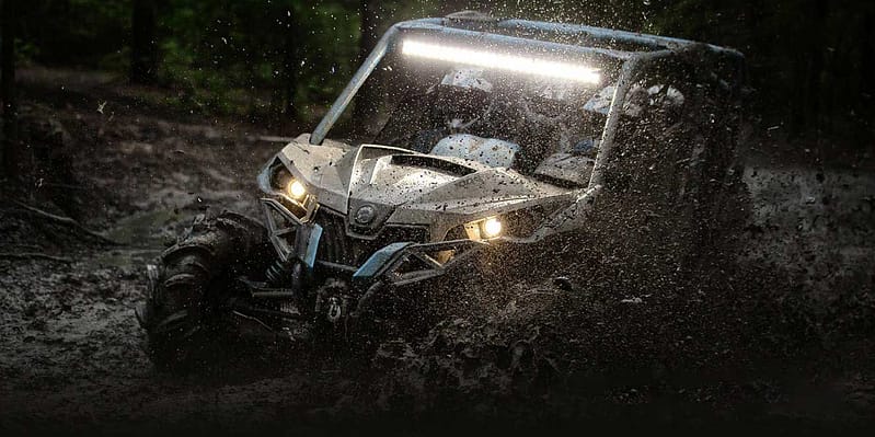 LED light bar for driving in rainy days